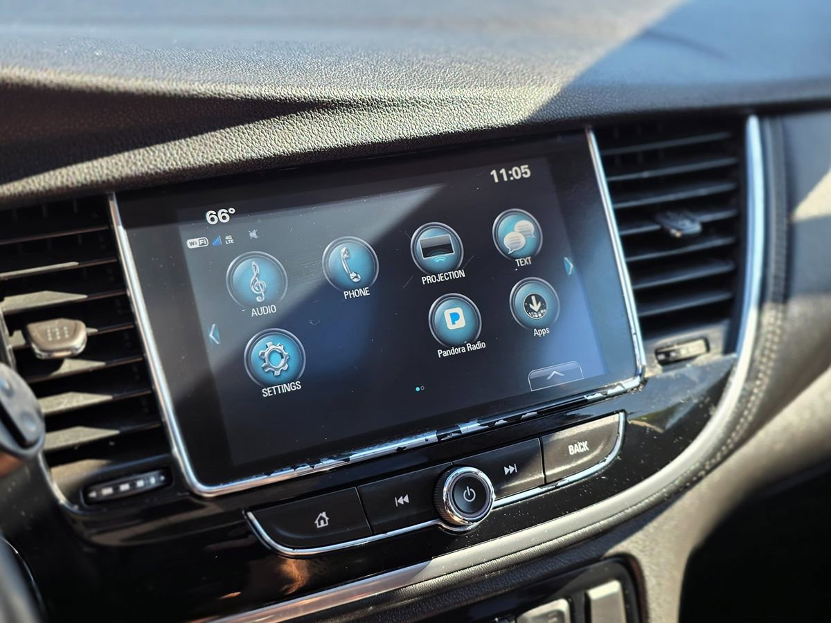 Used 2019 Buick Encore Essence AWD/4WD image 34