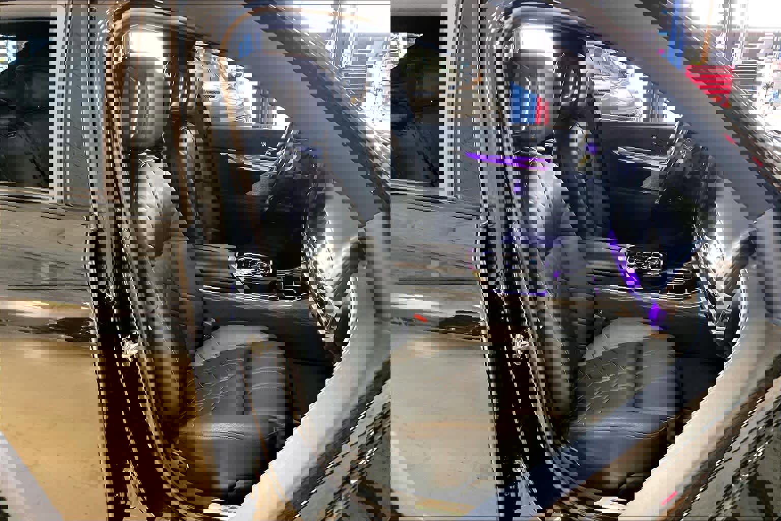 Used 2023 BMW i7 xDrive60 w/ Executive Package 2 image 8