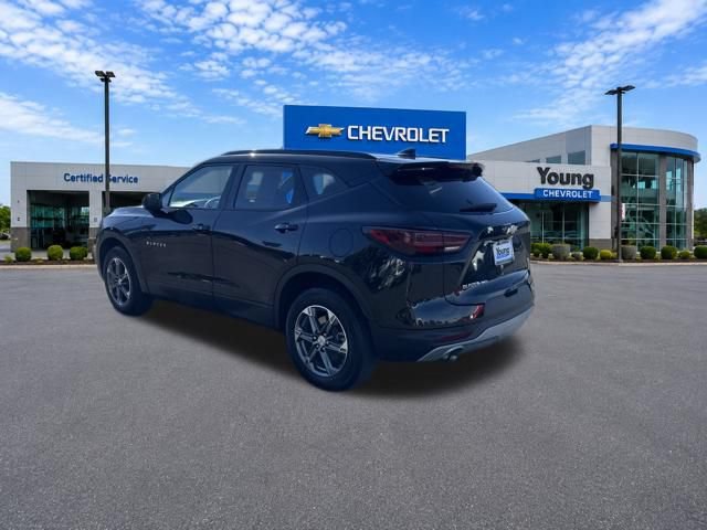 Used 2025 Chevrolet Blazer LT w/ Convenience Package AWD/4WD image 5