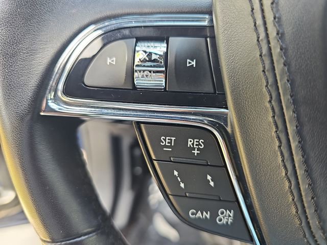 Used 2018 Lincoln Continental Reserve FWD image 17