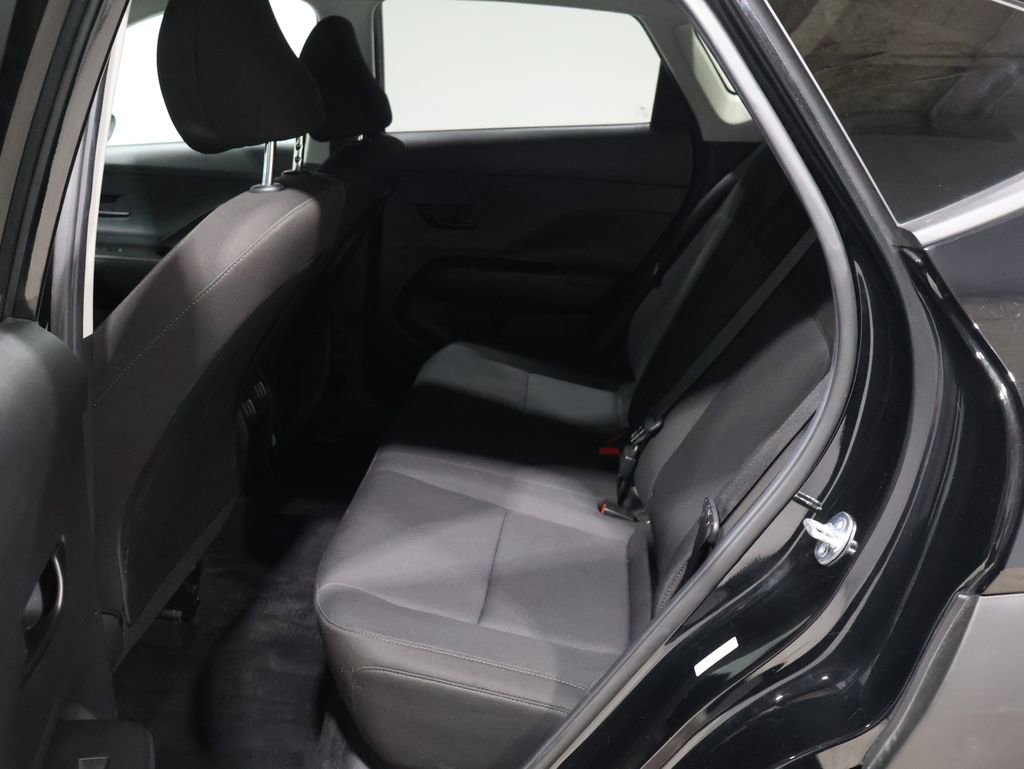 Used 2025 Hyundai Kona SEL image 19