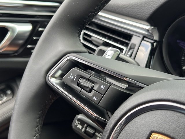 New 2025 Porsche Macan image 25