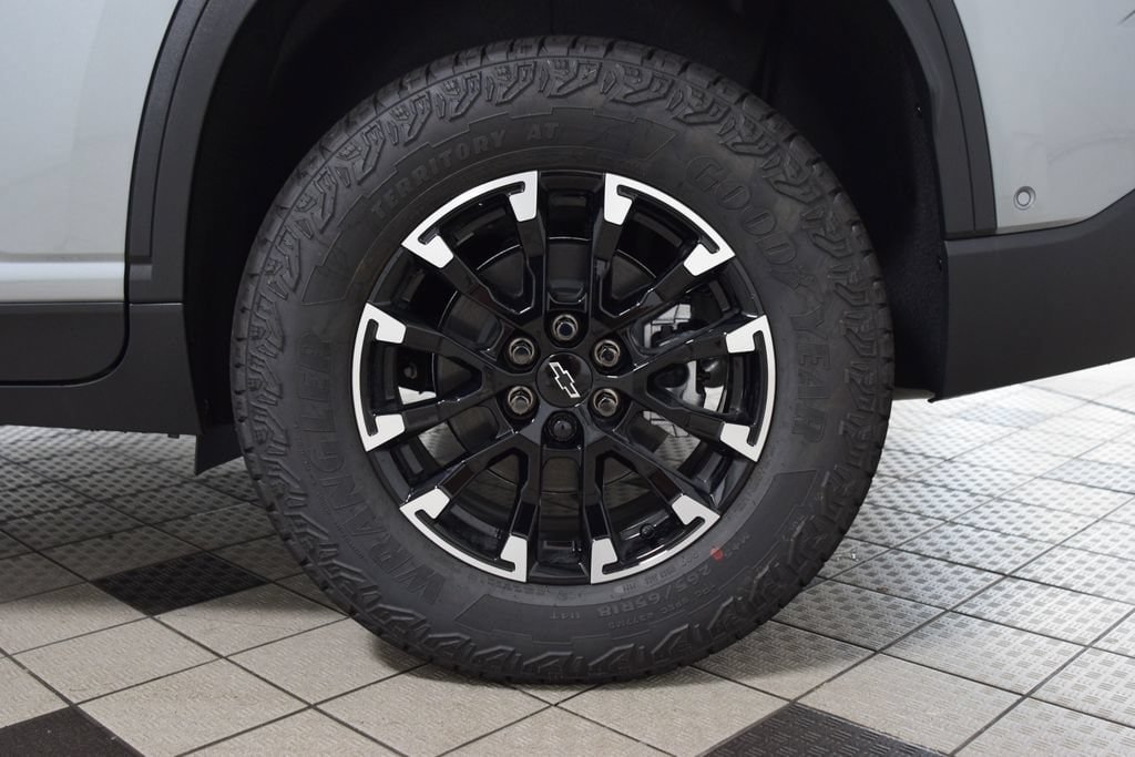 New 2026 Chevrolet Traverse Z71 w/ Enhanced Driving Package AWD/4WD image 27