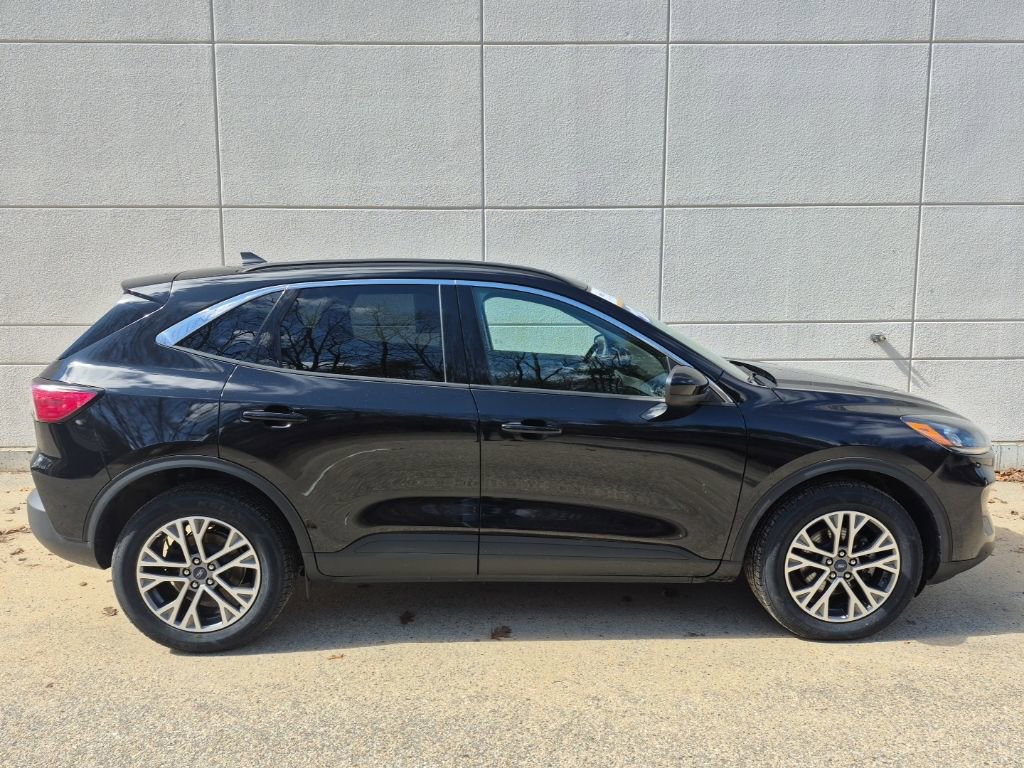 Certified 2022 Ford Escape SEL image 5