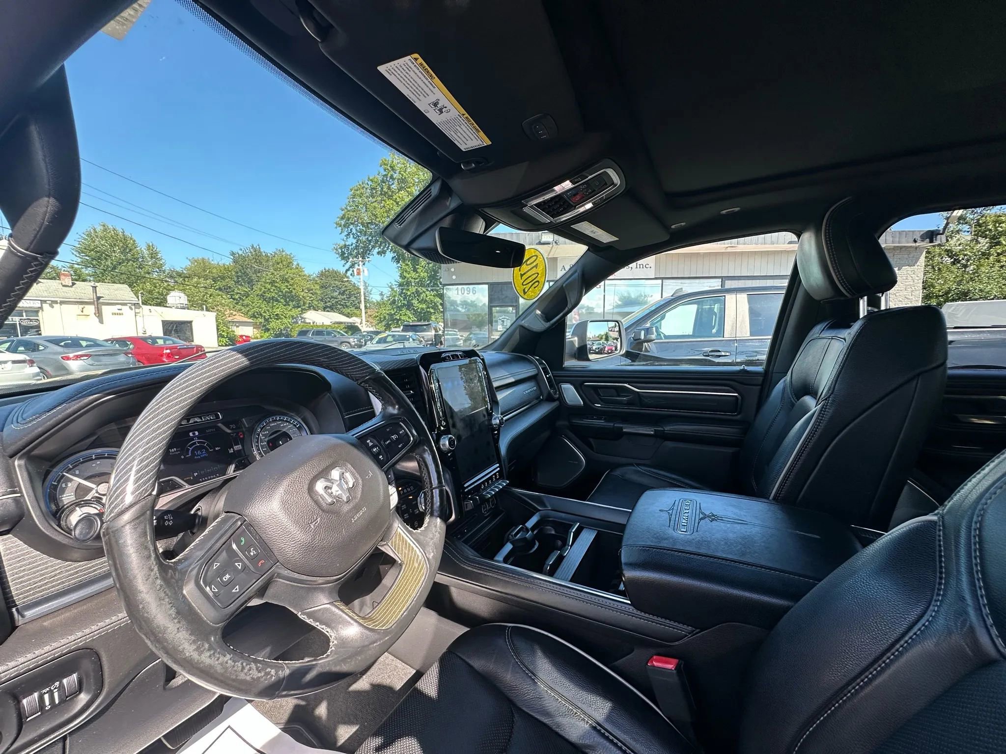 Used 2019 RAM 1500 Limited image 17