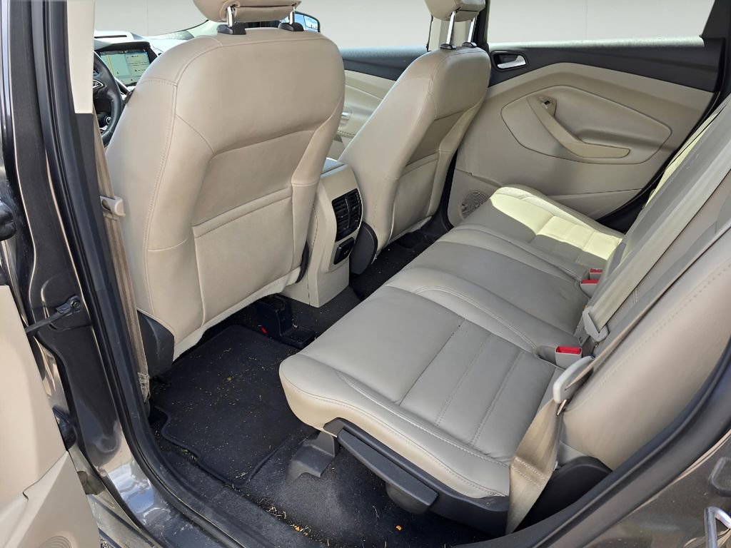 Used 2018 Ford Escape Titanium AWD/4WD image 25