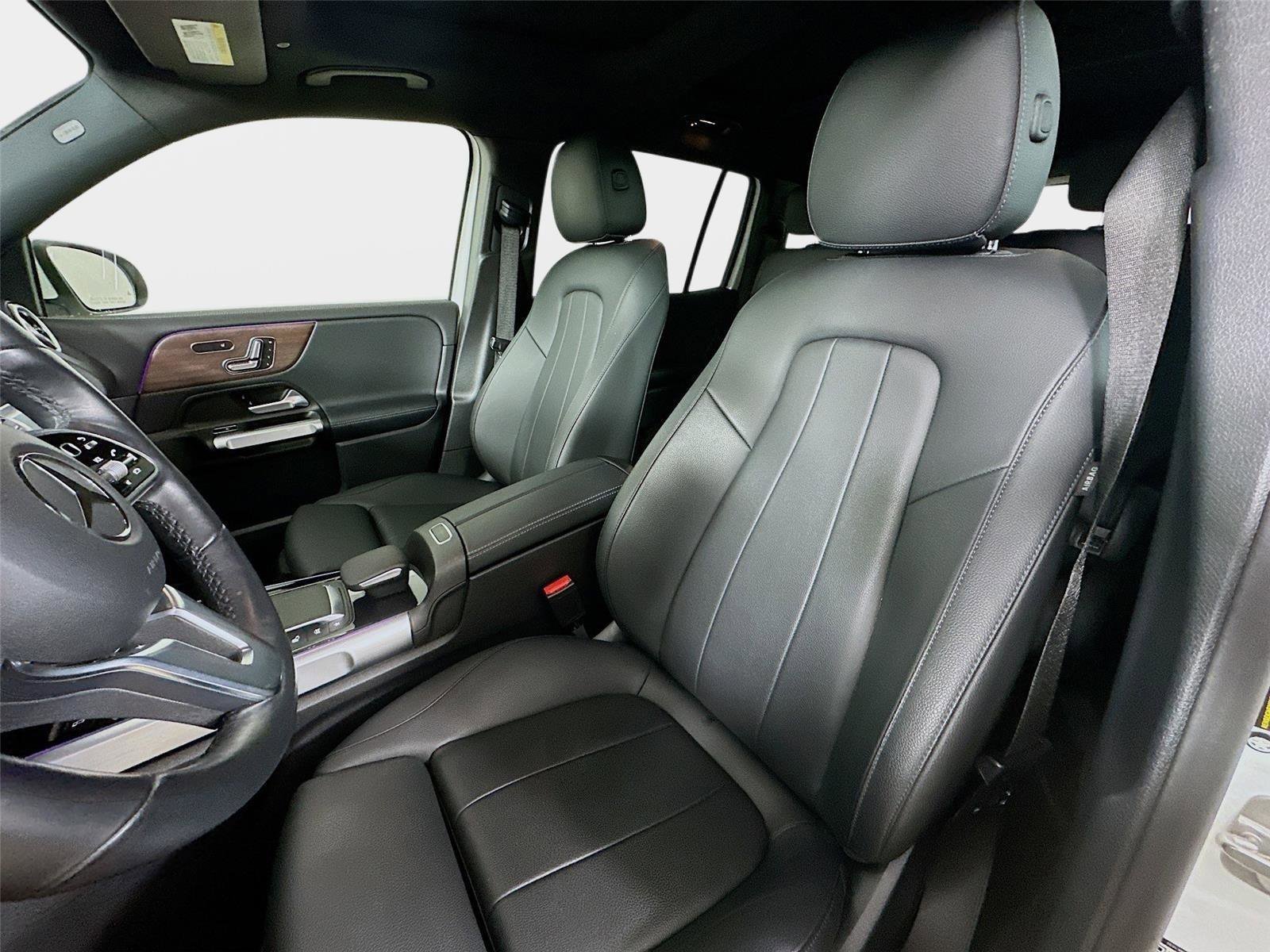 Certified 2023 Mercedes-Benz EQB 300 4MATIC w/ Driver Assistance Package image 27