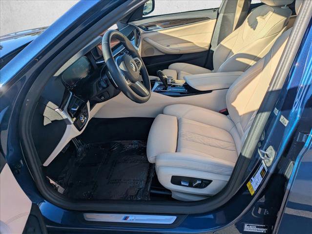 Used 2023 BMW 540i w/ M Sport Package image 17