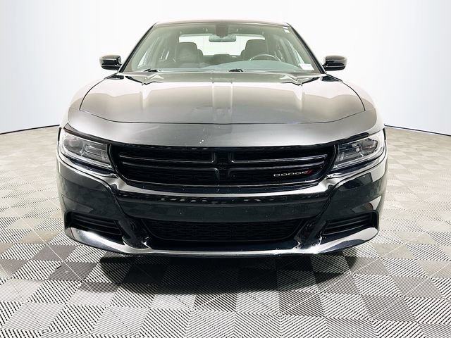 Used 2023 Dodge Charger SXT RWD image 3