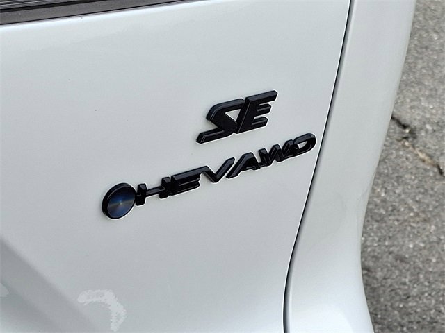 Used 2025 Toyota Corolla Cross AWD Hybrid image 31