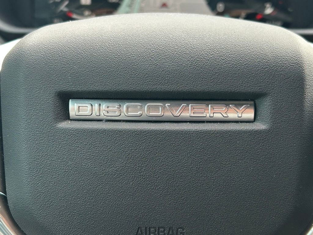 Used 2024 Land Rover Discovery Dynamic SE image 43