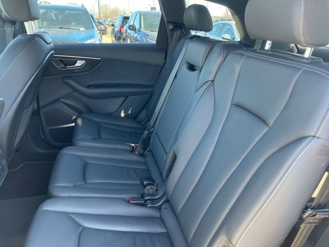 Used 2025 Audi Q7 3.0T Premium Plus image 8