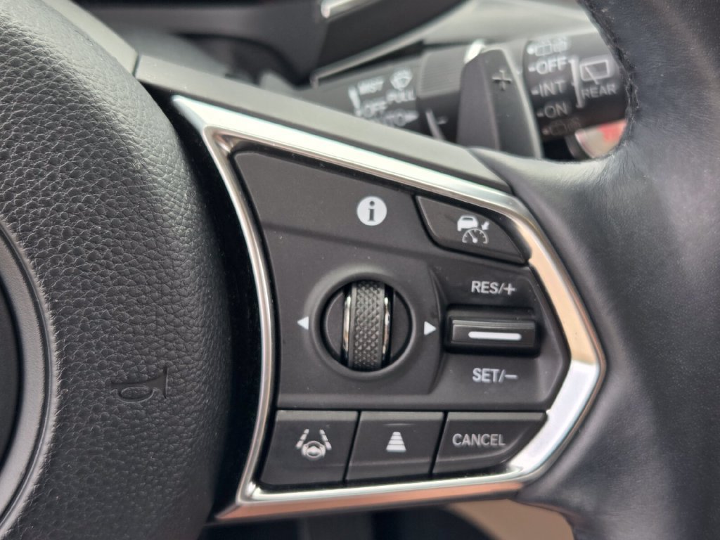 Used 2022 Acura MDX w/ Advance Package AWD/4WD image 29