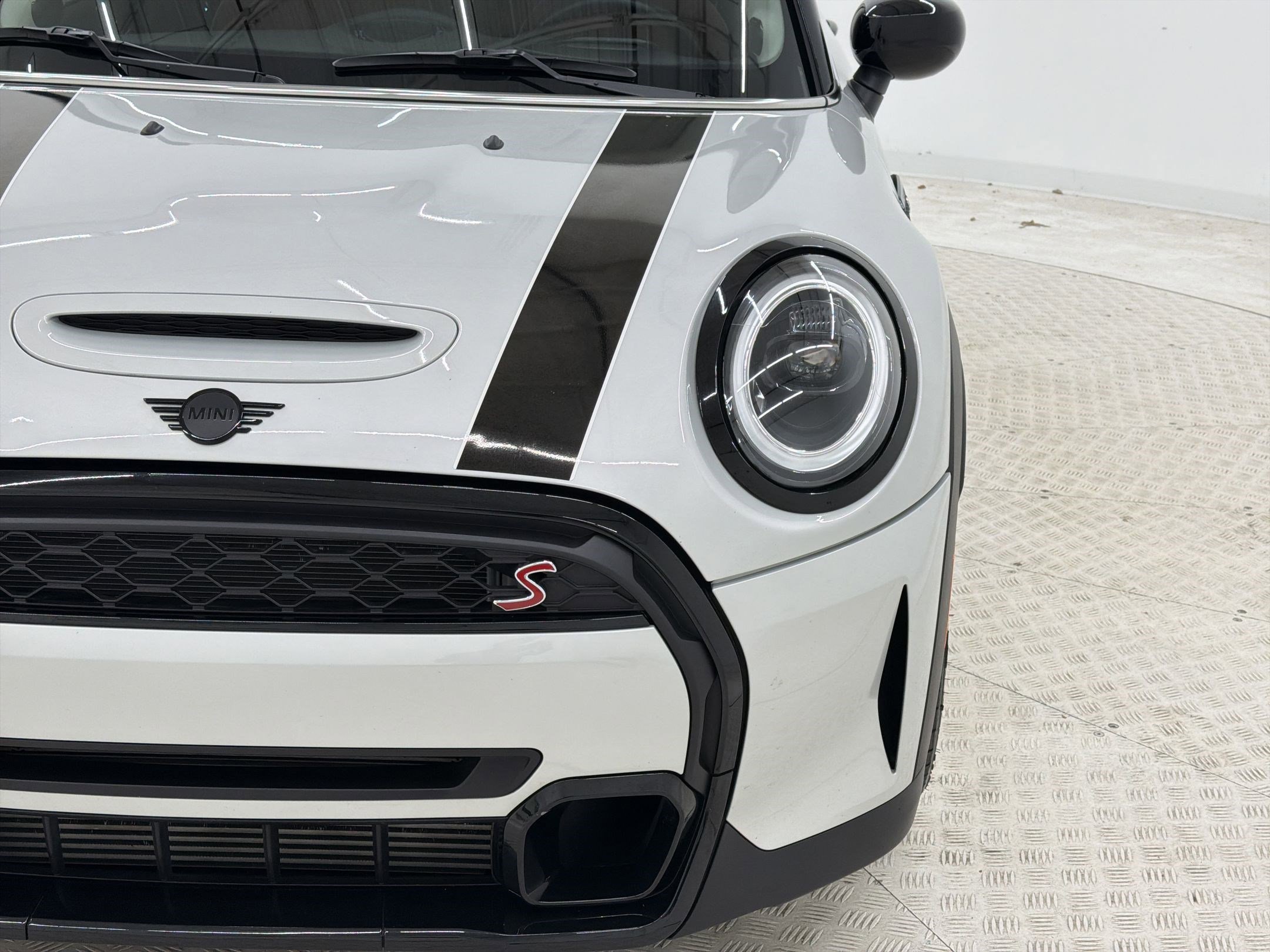Used 2022 MINI Cooper S image 11