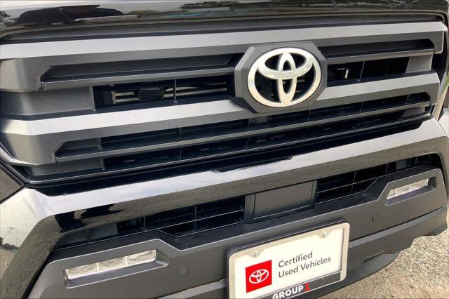 Certified 2025 Toyota Tacoma SR5 AWD/4WD image 29