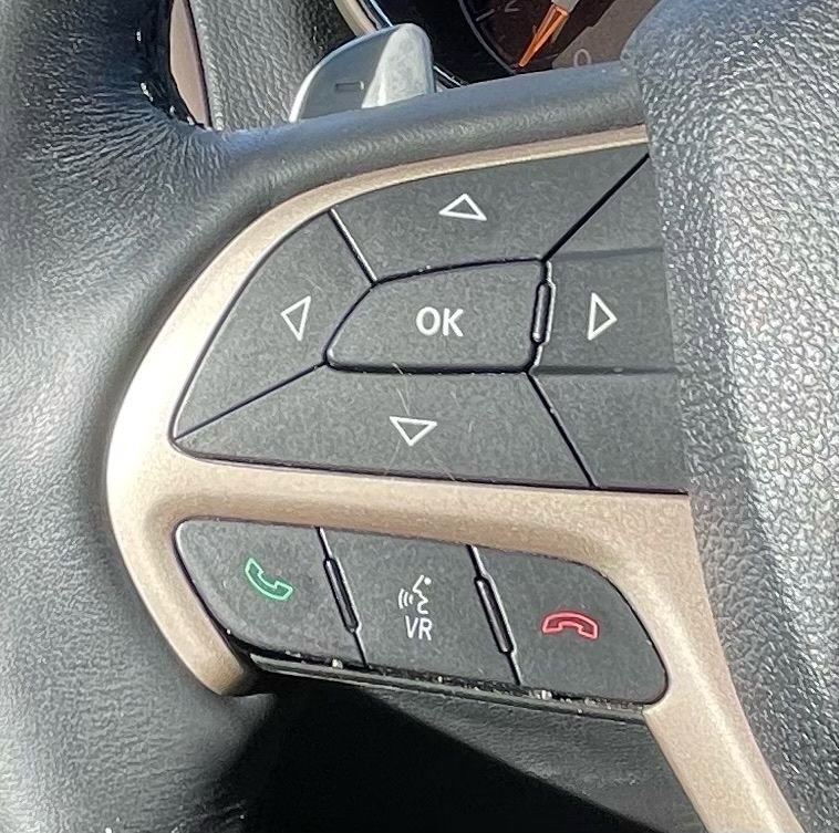 Used 2016 Jeep Grand Cherokee Limited 75th Anniversary image 21