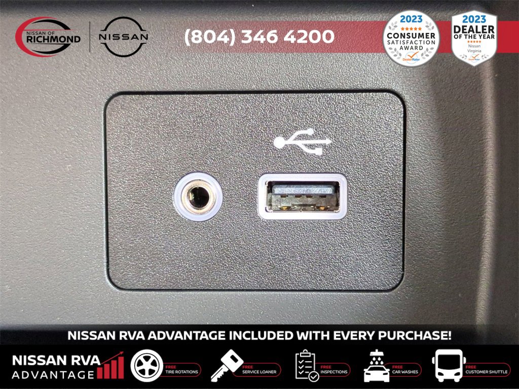 New 2025 Nissan Versa SV w/ Trunk Package image 21