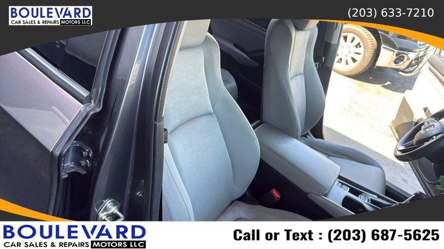 Used 2018 Honda Accord LX image 38