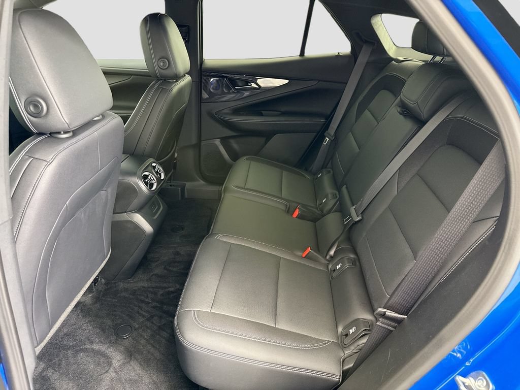 Used 2025 Chevrolet Blazer EV LT AWD/4WD image 20