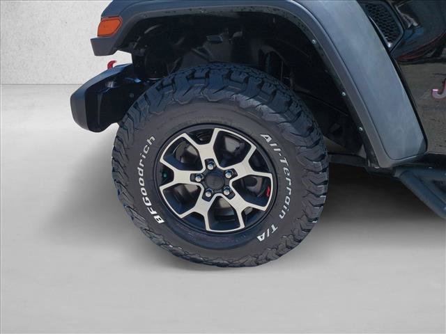 Used 2022 Jeep Wrangler Unlimited Rubicon w/ LED Lighting Group AWD/4WD image 24