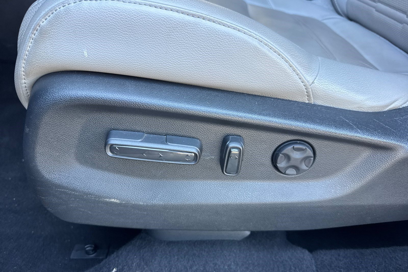 Used 2017 Honda CR-V EX-L image 15