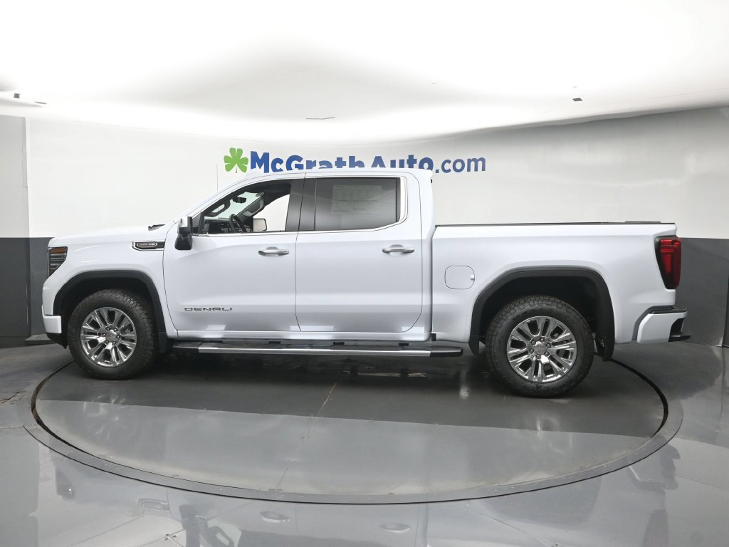 New 2026 GMC Sierra 1500 Denali w/ Technology Package AWD/4WD image 24