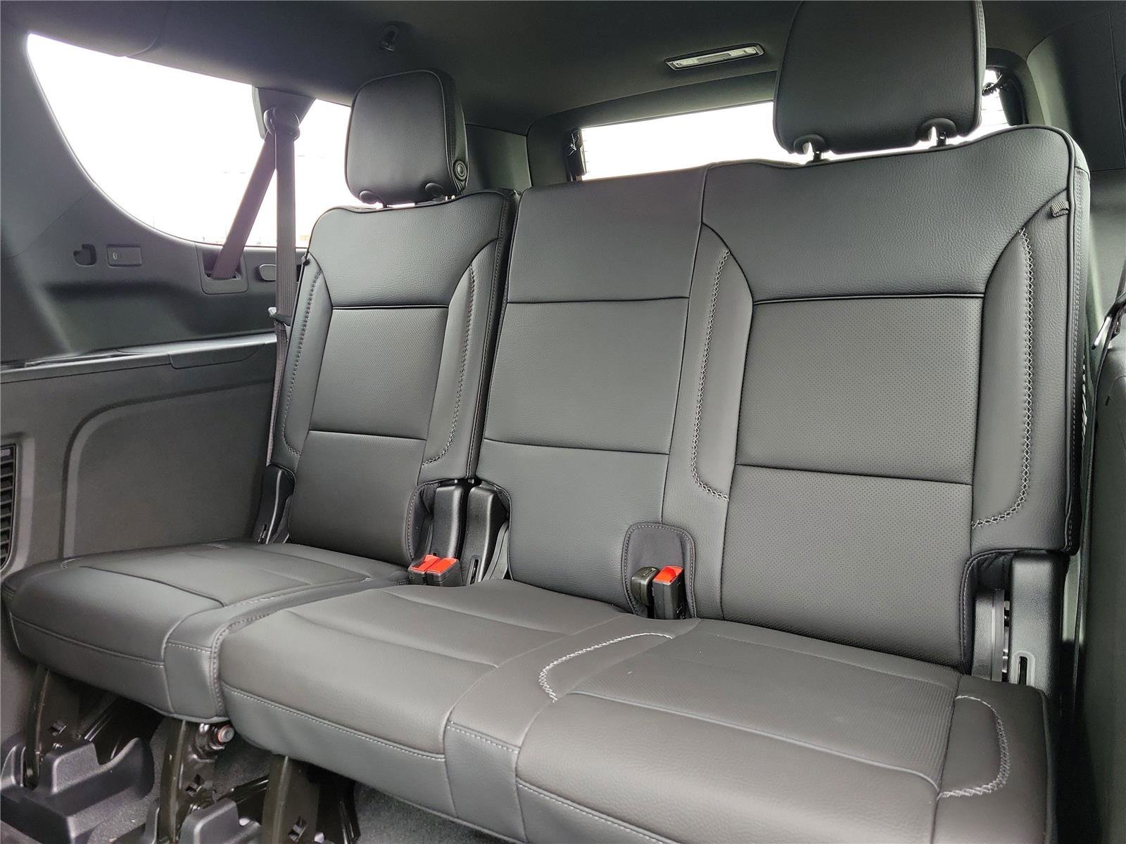 New 2026 GMC Yukon XL Denali w/ Sun & Power Step Package image 14