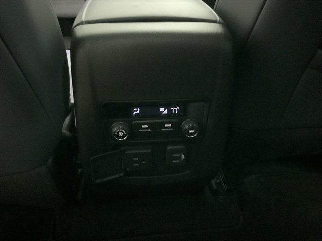 Used 2023 Buick Enclave Essence w/ Experience Buick Package image 46