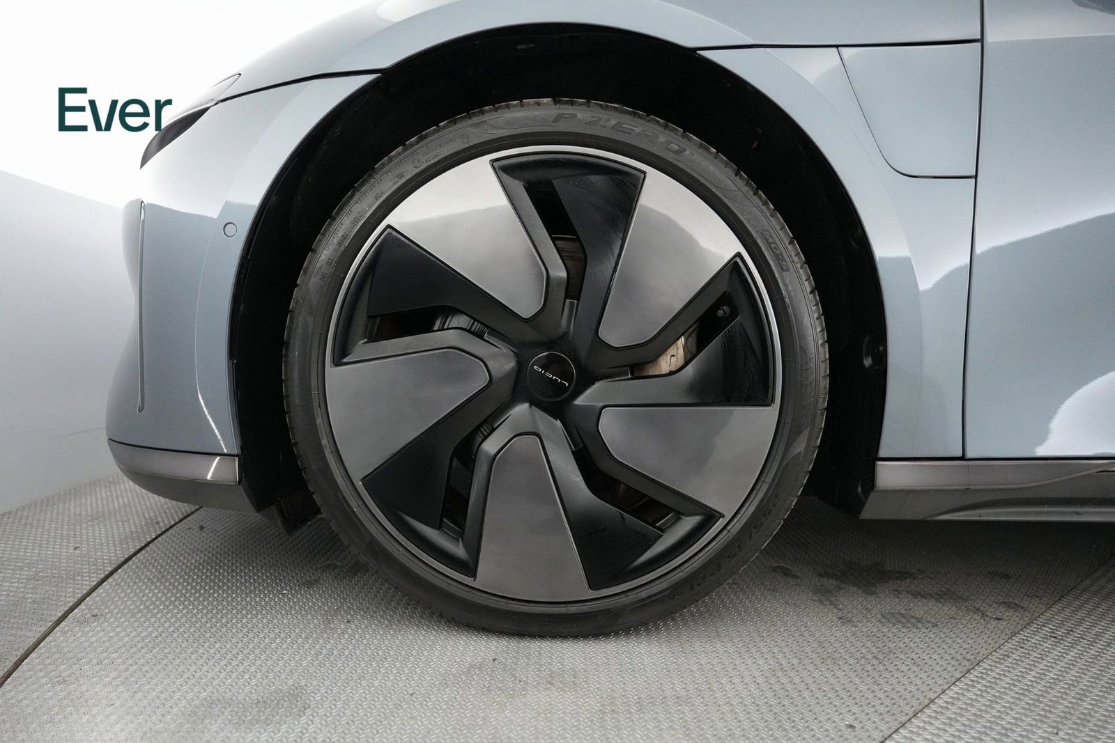 Used 2024 Lucid Air Touring image 20