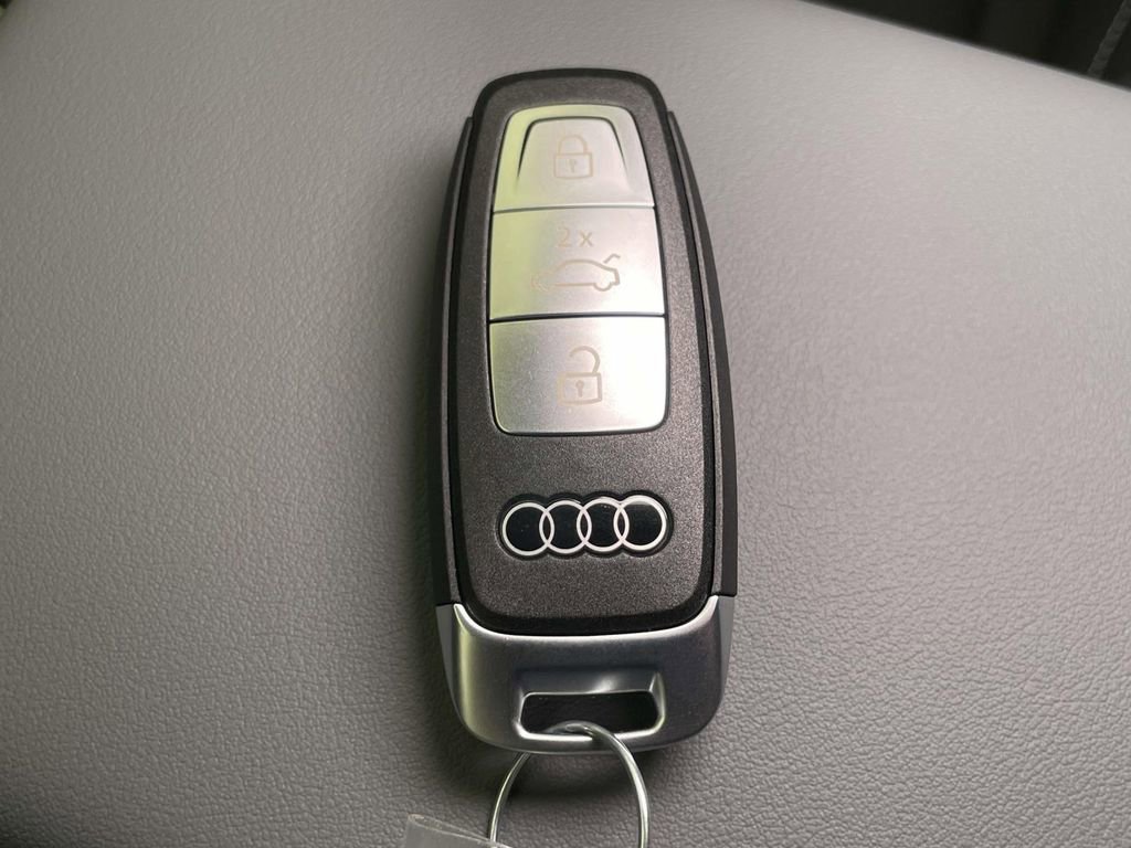 New 2026 Audi Q3 quattro 2.0T image 44