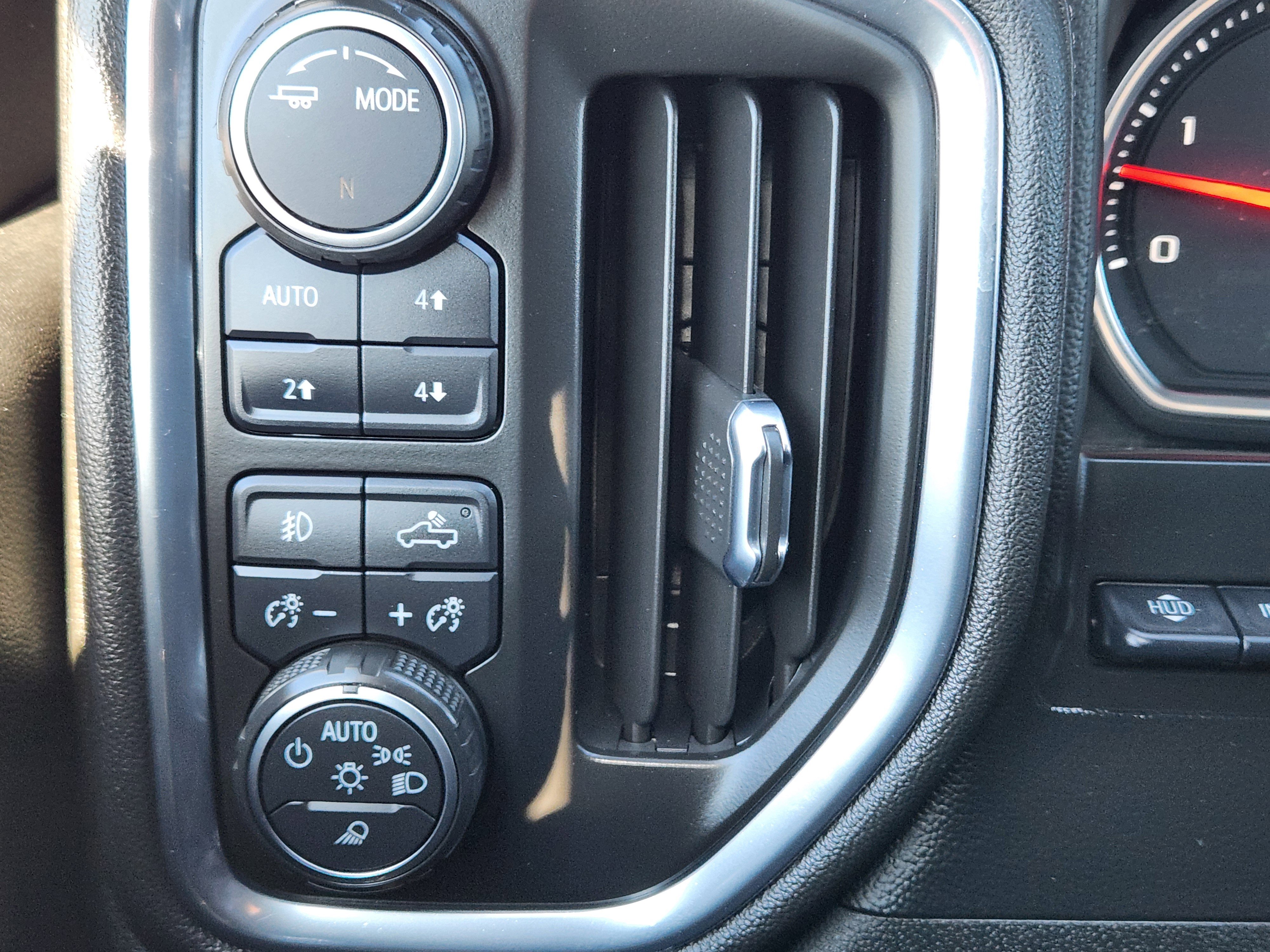 Used 2020 Chevrolet Silverado 3500 High Country w/ Z71 Off-Road Package image 23