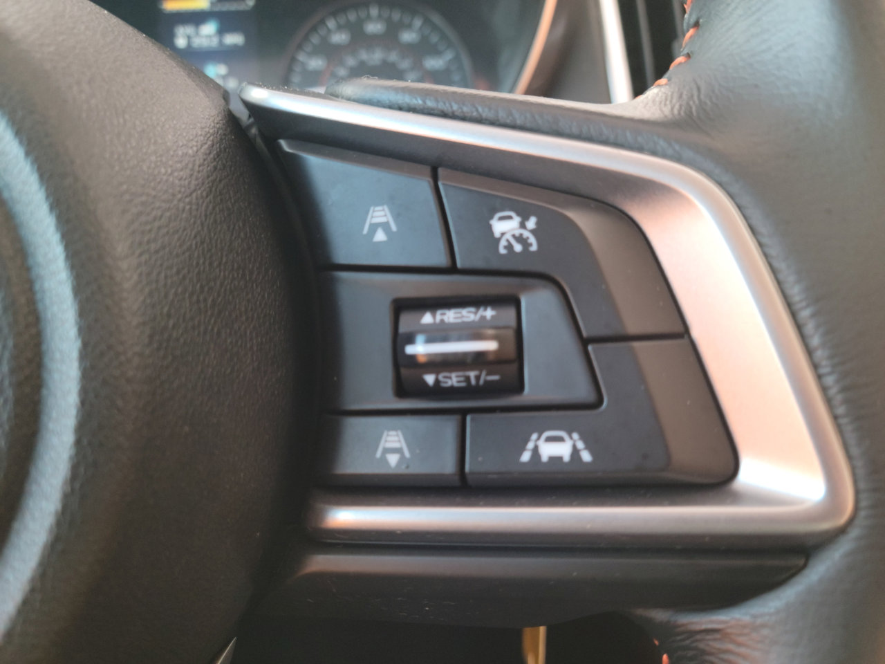 Used 2018 Subaru Crosstrek 2.0i Premium image 11