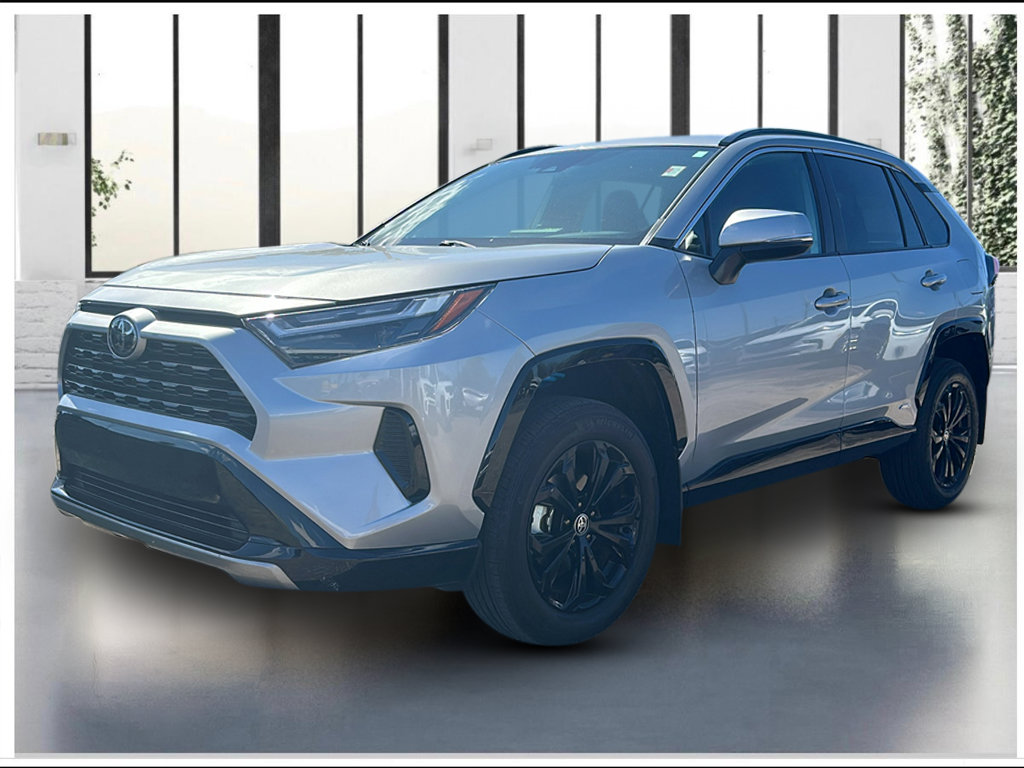 Used 2025 Toyota RAV4 SE w/ Weather Package
