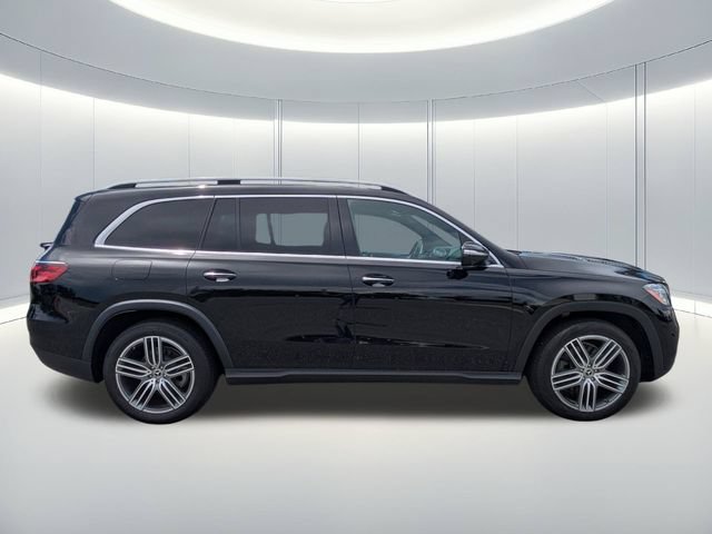 Used 2024 Mercedes-Benz GLS 450 4MATIC image 7