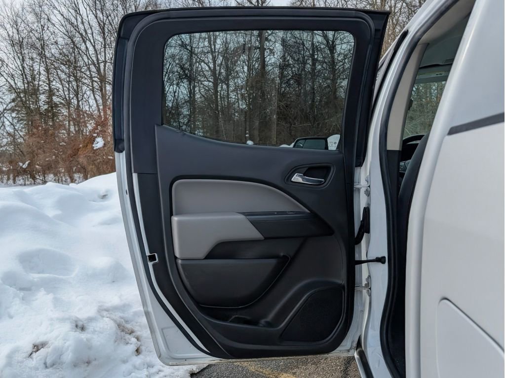 Used 2020 Chevrolet Colorado LT image 11