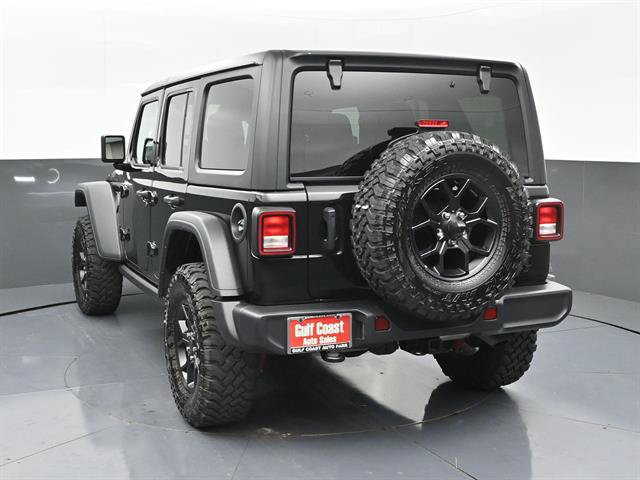 Used 2025 Jeep Wrangler Unlimited Sport AWD/4WD image 4