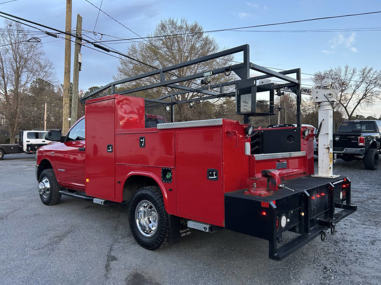 Used 2020 RAM 3500 Tradesman w/ Chrome Appearance Group image 9