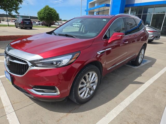 Used 2018 Buick Enclave Premium w/ Experience Buick Package AWD/4WD image 3