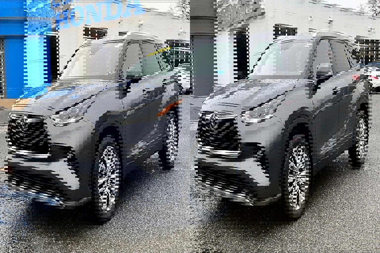 Used 2023 Toyota Highlander Platinum