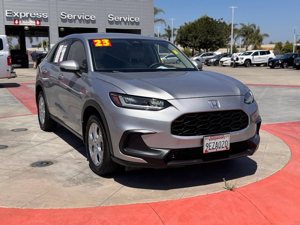 Used 2023 Honda HR-V LX image 2
