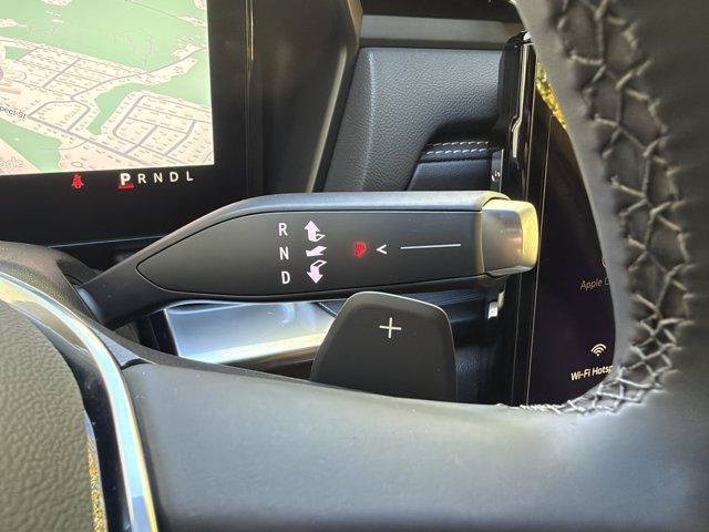 New 2027 GMC Terrain Elevation w/ Elevation Premium Package AWD/4WD image 13