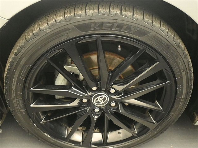 Used 2021 Toyota Camry XSE w/ Navigation Package image 15