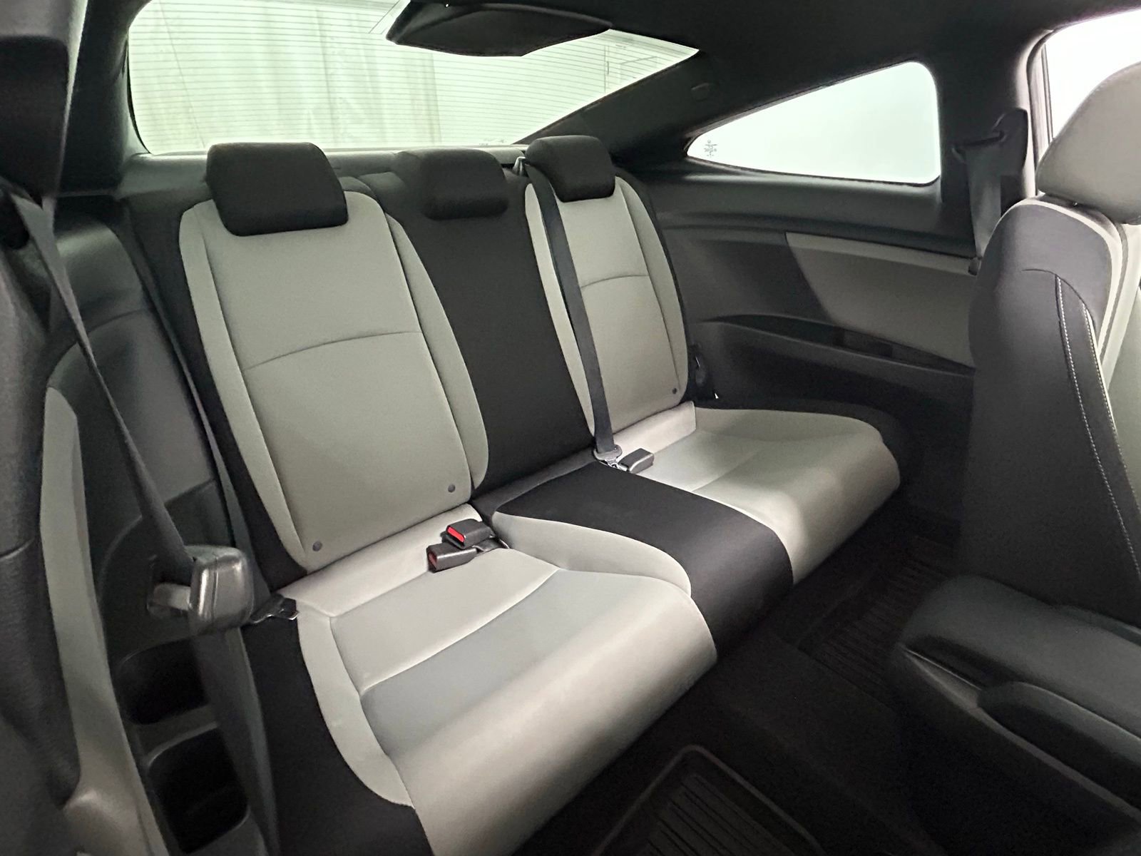 Used 2018 Honda Civic LX-P image 34