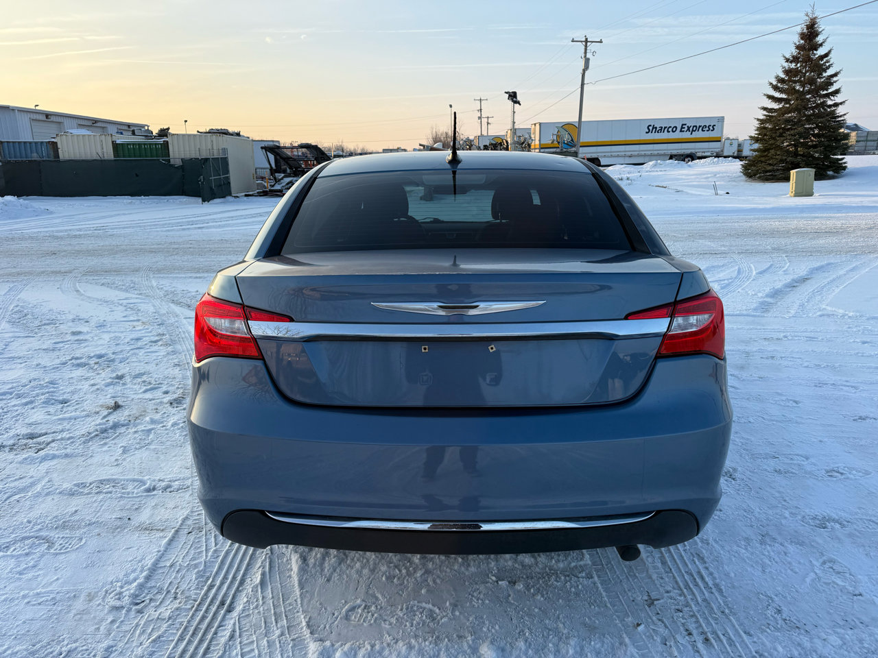 Used 2011 Chrysler 200 Touring w/ Cold Weather Group image 6