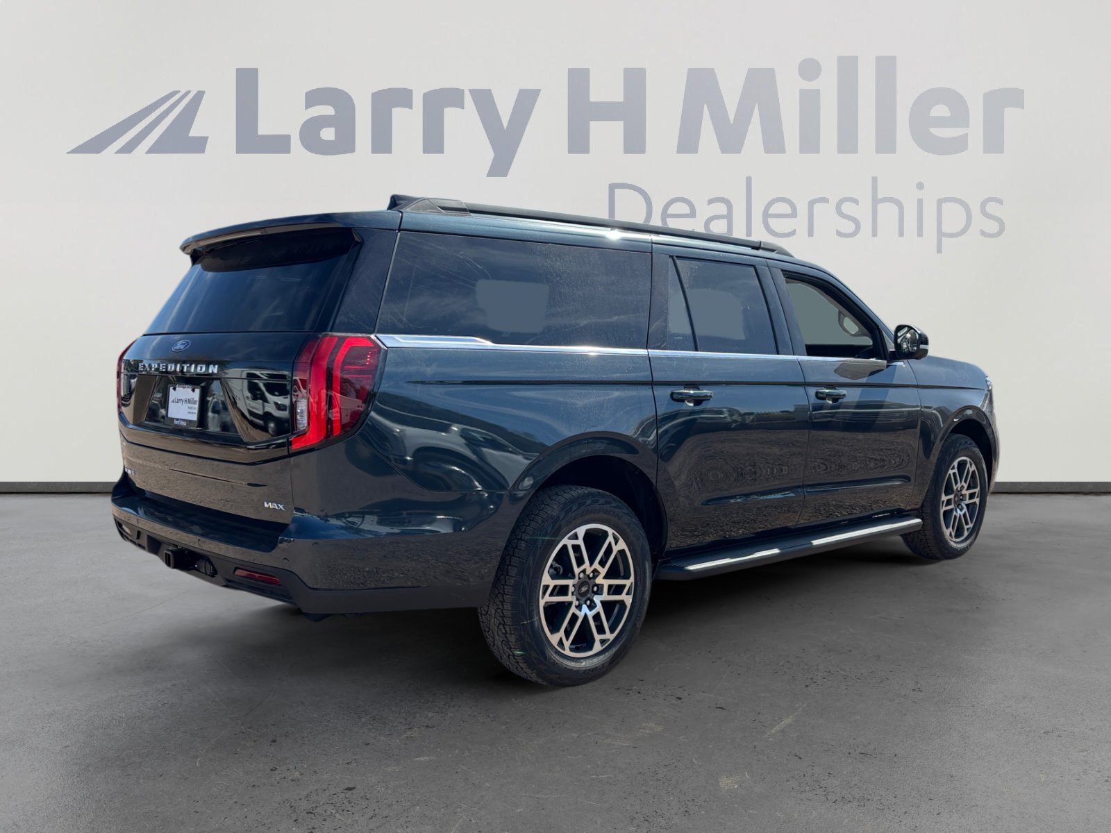 New 2026 Ford Expedition Max Active AWD/4WD image 5