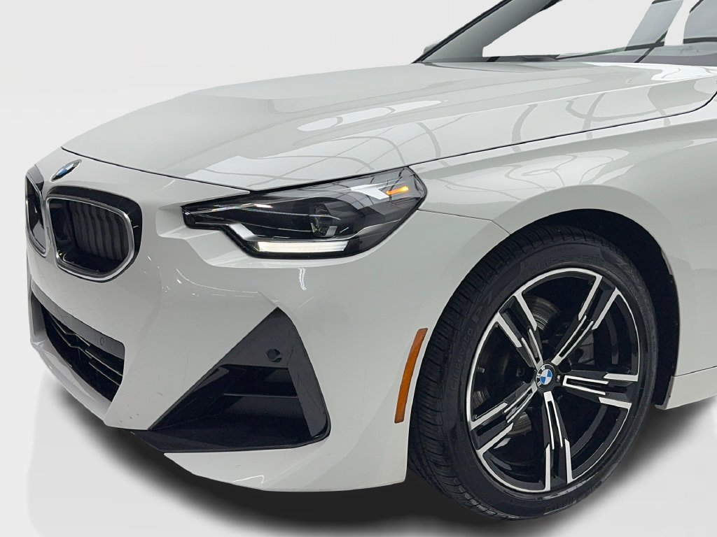 Used 2025 BMW 230i xDrive Coupe AWD/4WD image 7