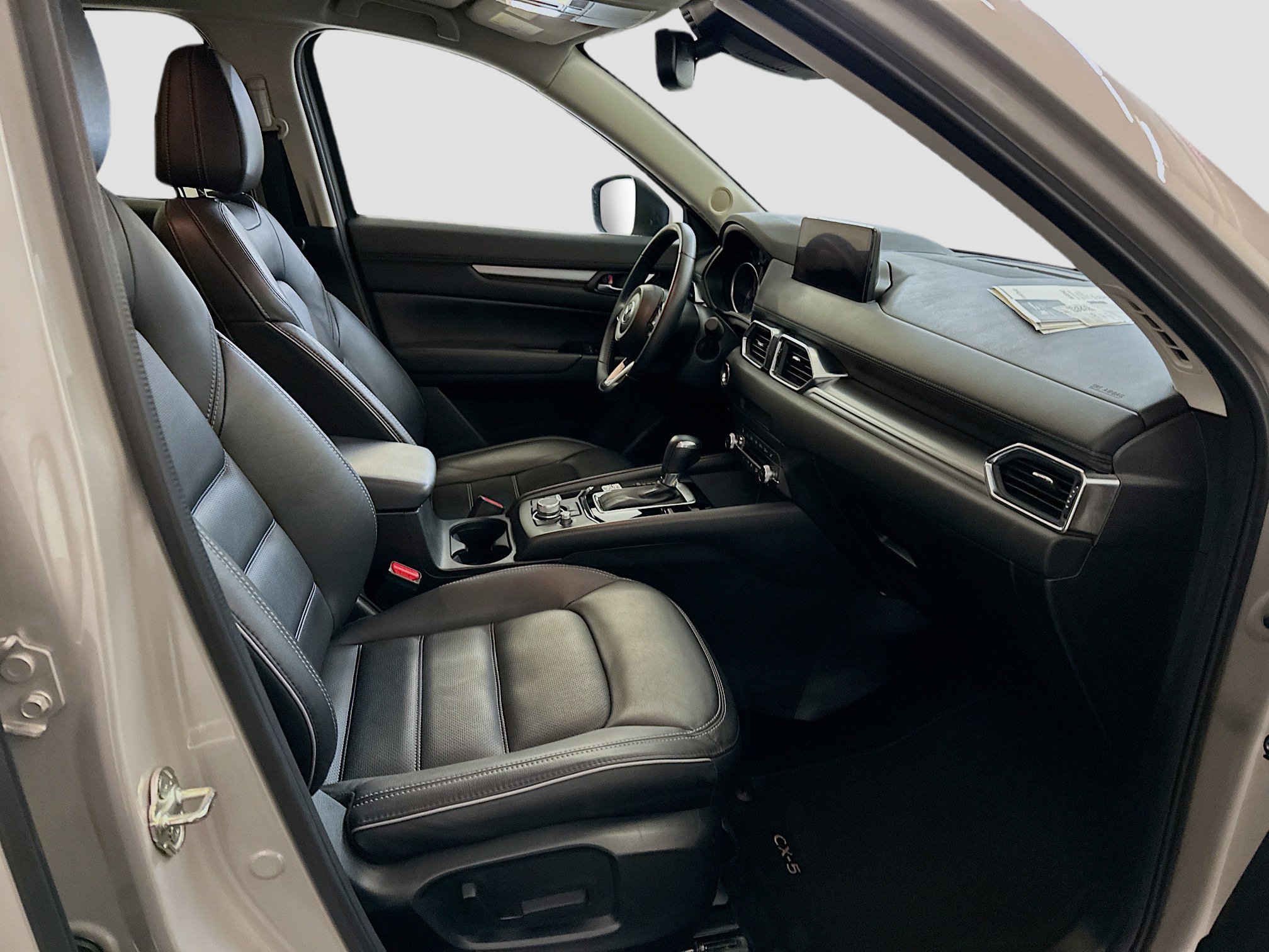 Used 2025 MAZDA CX-5 AWD 2.5 S w/ Preferred Package image 34