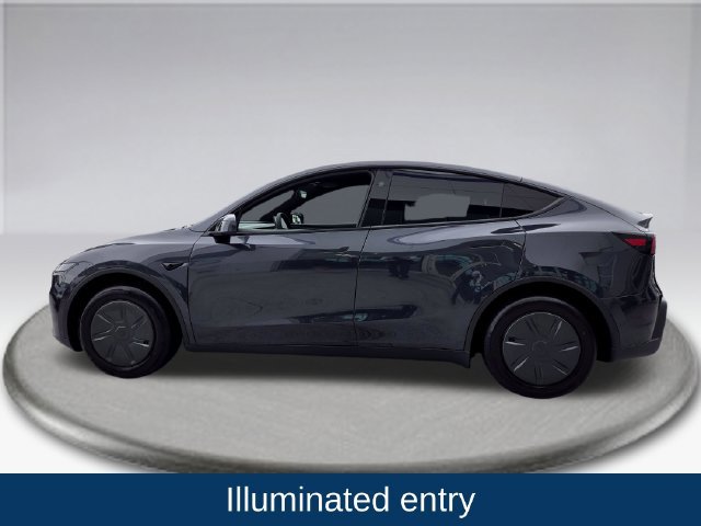 Used 2026 Tesla Model Y 2WD image 14