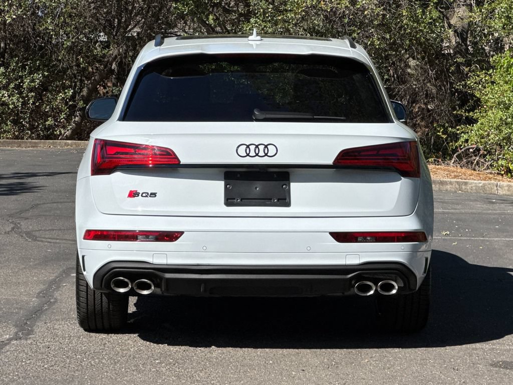 Used 2024 Audi SQ5 Premium Plus w/ Premium Plus Package AWD/4WD image 6