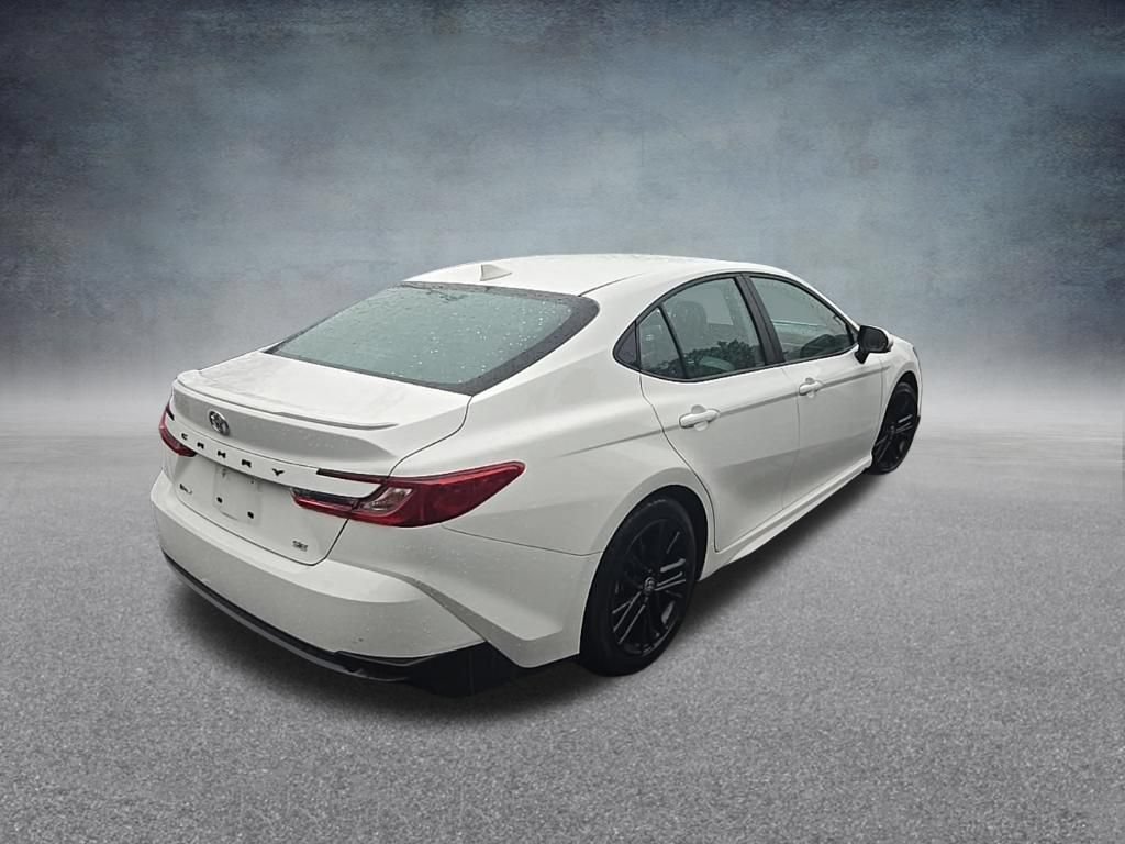 Used 2025 Toyota Camry SE FWD image 8